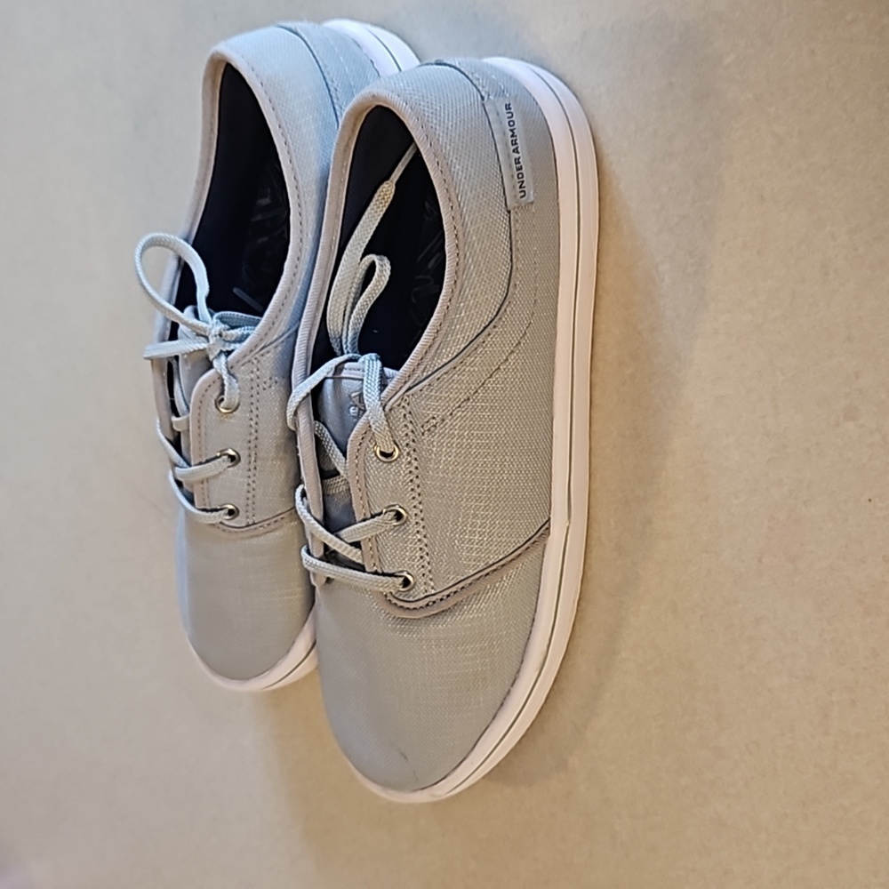 Under Armour street encounter sneakers